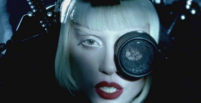 Lady Gaga, el significado oculto de "ALEJANDRO" Alej13-e1276375786965