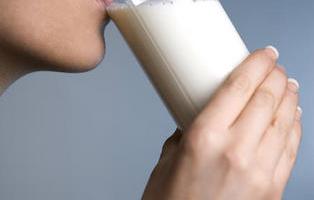 Científicos de la Universidad de Las Palmas confirman tóxicos en la leche